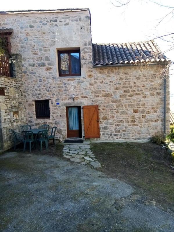 Gite Le Jaya Saint-Georges-de-Luzencon Exterior photo